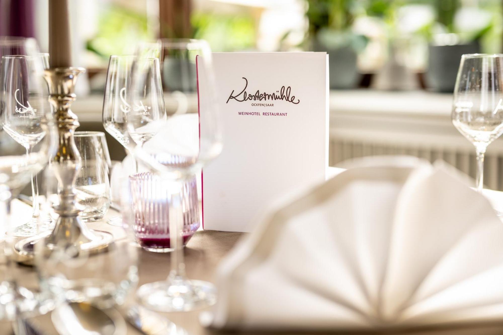 Weinhotel Restaurant Klostermuehle Ockfen Extérieur photo
